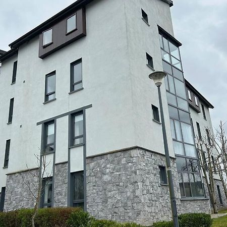 Entire Apartment , Centre Carrick on Shannon المظهر الخارجي الصورة
