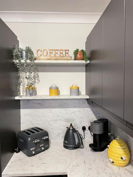 Entire Apartment , Centre Carrick on Shannon المظهر الخارجي الصورة