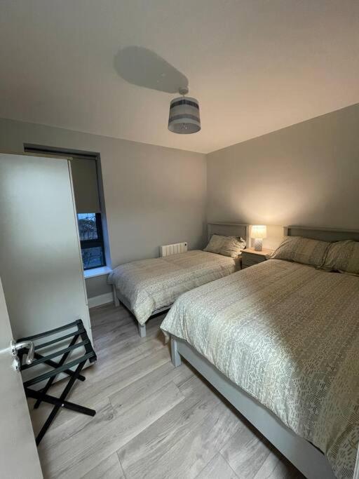 Entire Apartment , Centre Carrick on Shannon المظهر الخارجي الصورة